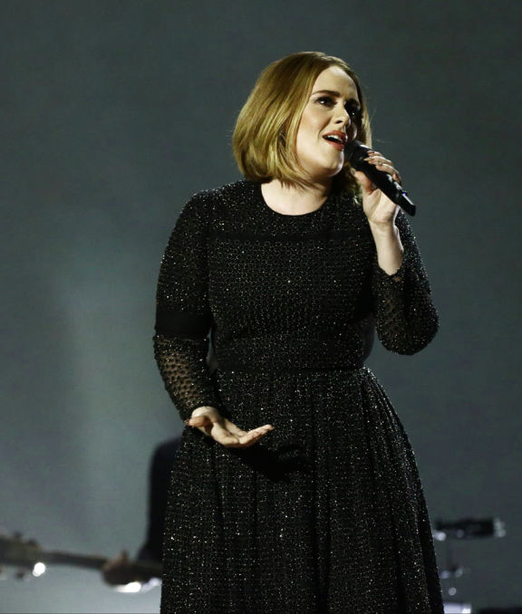 adele new haircut