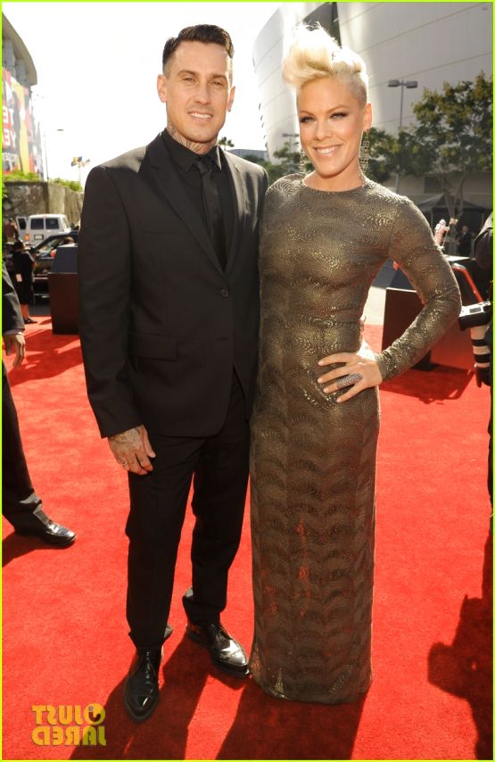 carey hart daughter