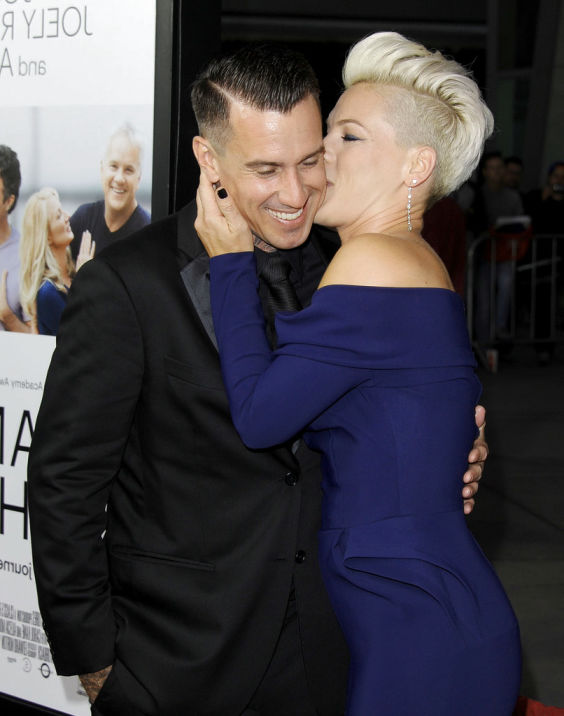 Carey Hart New Haircut