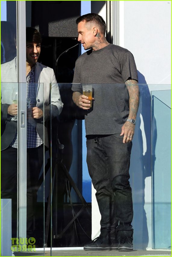 carey hart twitter