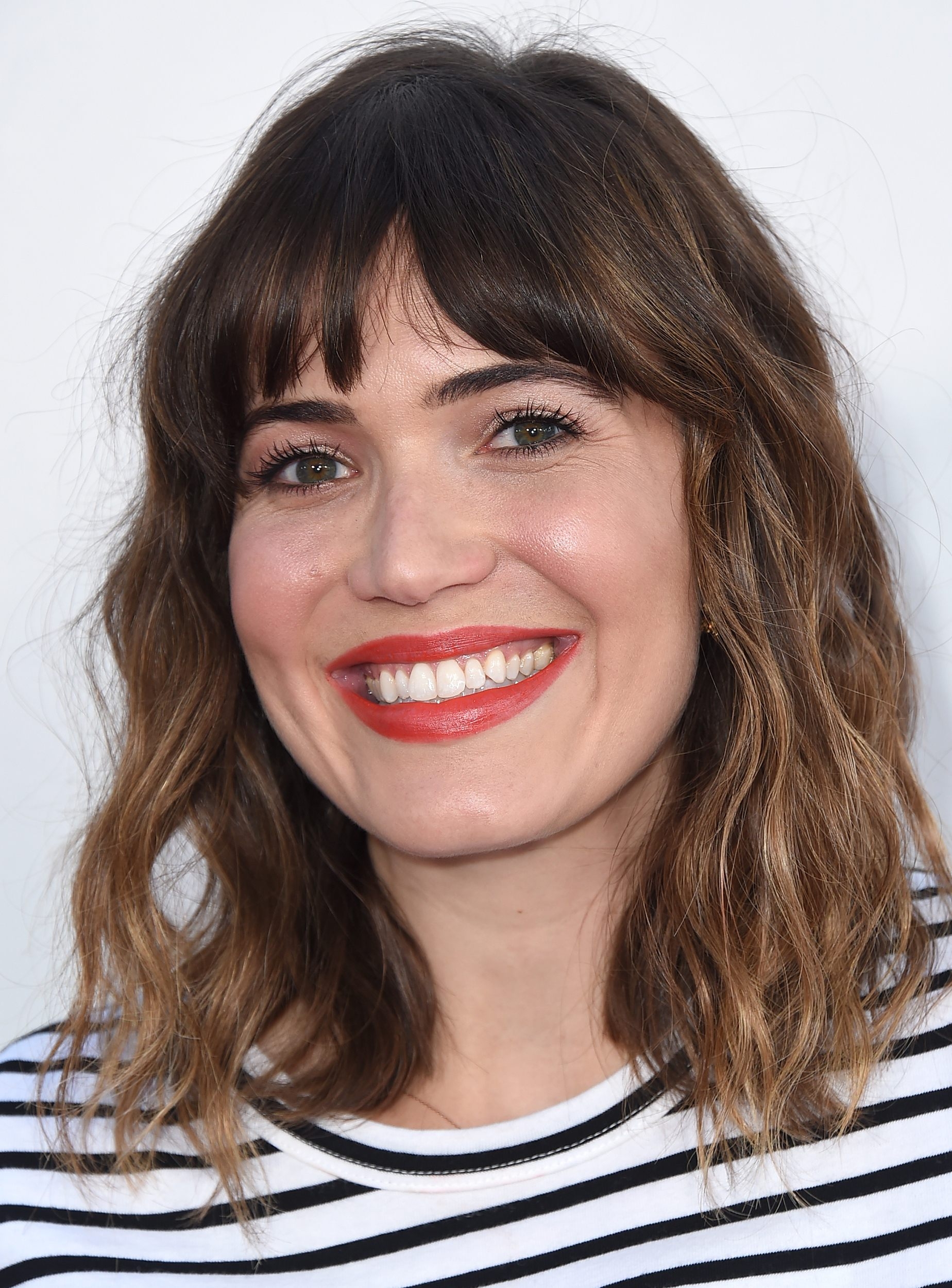 28 best hairstyles for round faces