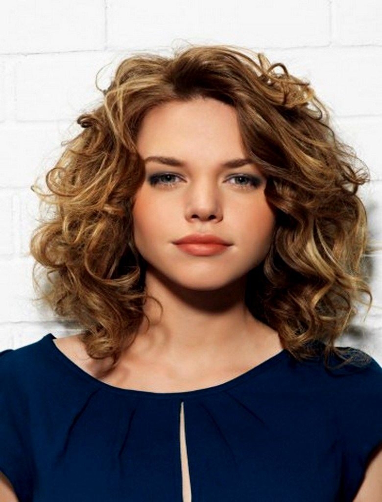 shoulder length curly hairstyles round face | hairstyles ideas